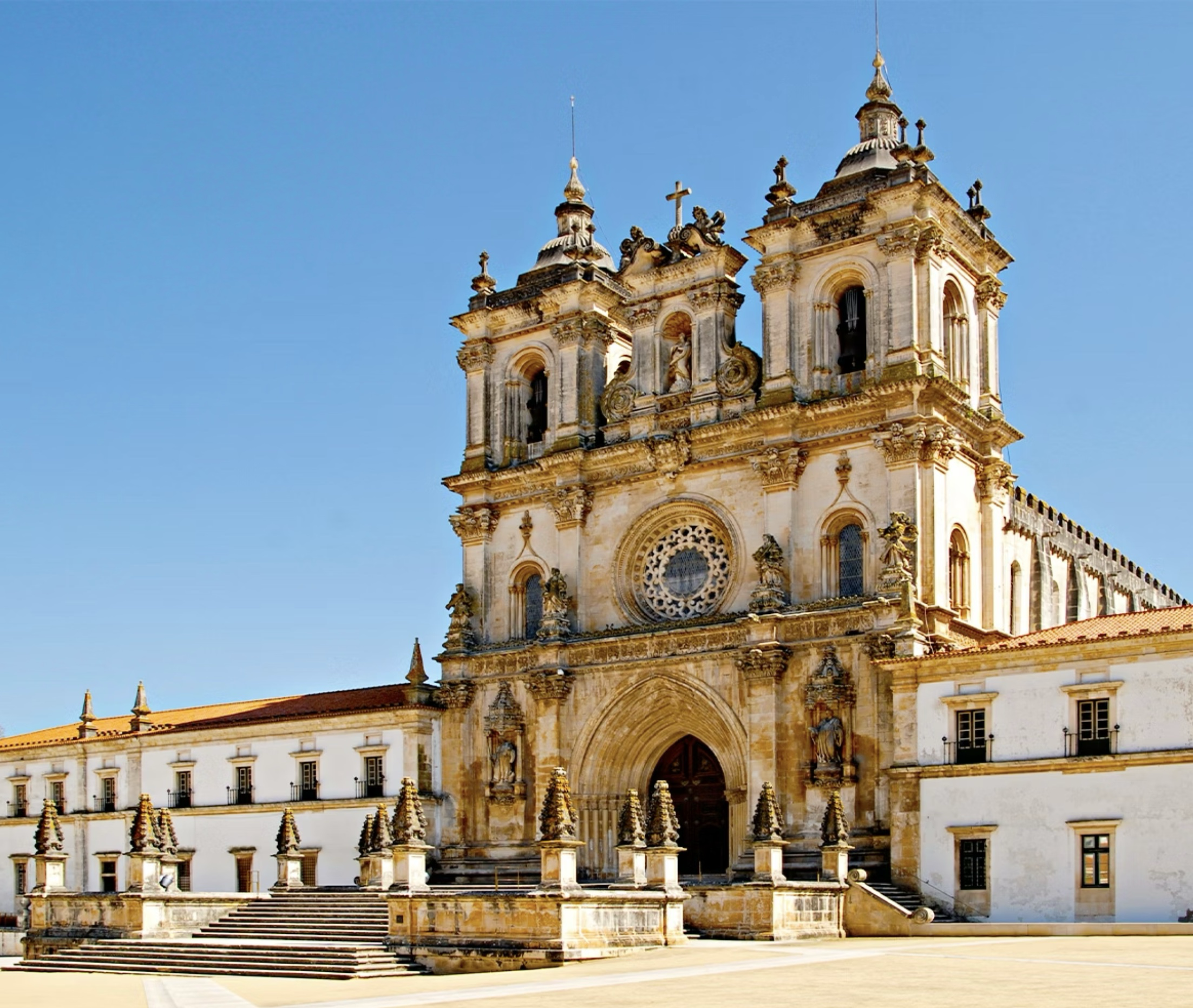 Mosteiro de Alcobaça - Fachada
